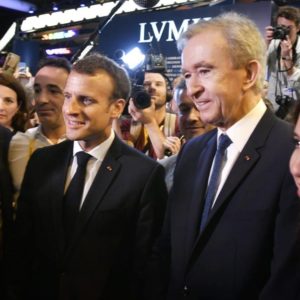 Bernard Arnault lors d'une rencontre avec Emmanuel Macron