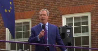Au Roayume-Uni, Nigel Farage dans la tourmente d&rsquo;une affaire de financement politique